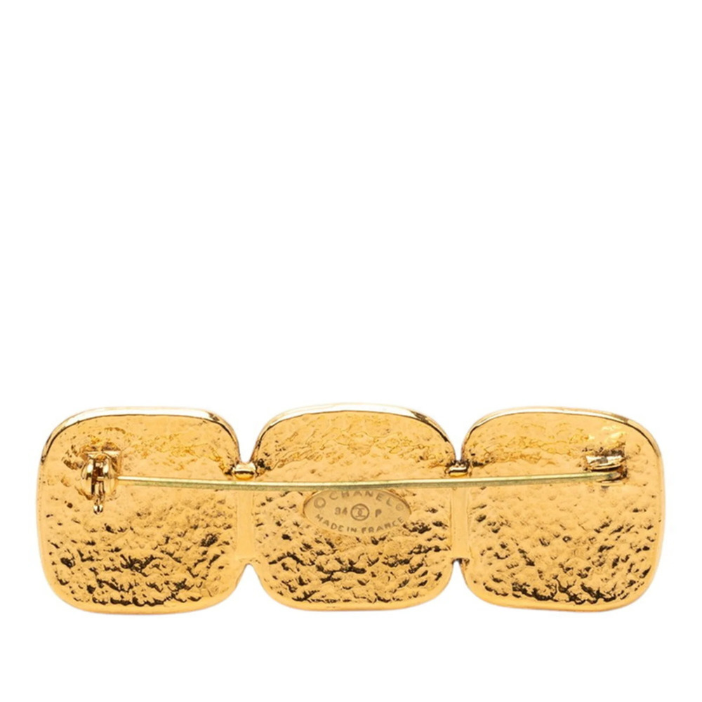 CHANEL Vintage Gold Logo Brooch - Picture 2 of 3